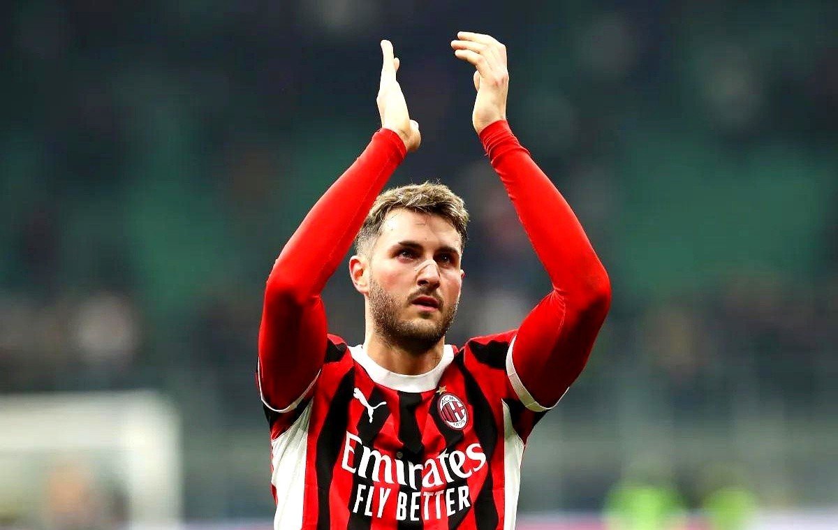爱游戏在线-AC米兰新援斩获首球，展现实力吸引目光