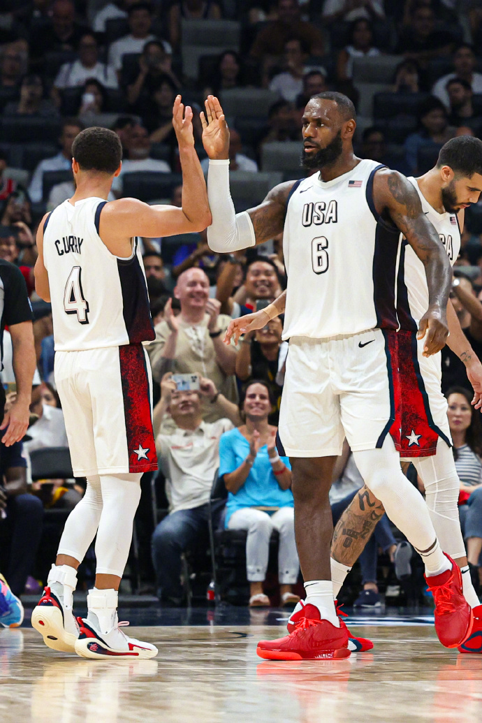 塞尔维亚大胜列支敦士登，轻松获得三分的简单介绍