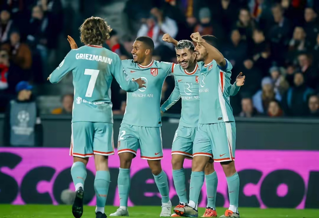 爱游戏娱乐-关于各队胜负不定，西甲冠军悬念重重的信息