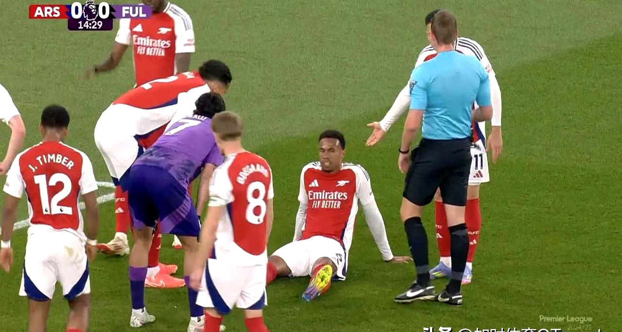 哥伦比亚鏖战阿森纳，托雷斯送出助攻