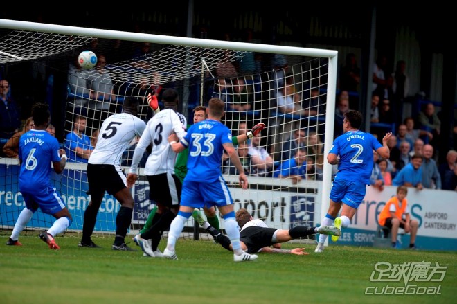 AYXapp下载-包含雷丁主场失利，保级前景渺茫！的词条