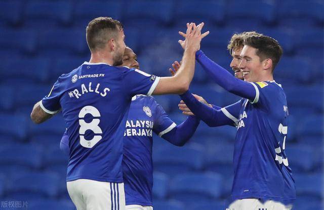 关于巴恩斯利门将发挥出色,助球队获得关键胜利的信息 关于巴恩斯利门将发挥出色,助球队获得关键胜利的信息