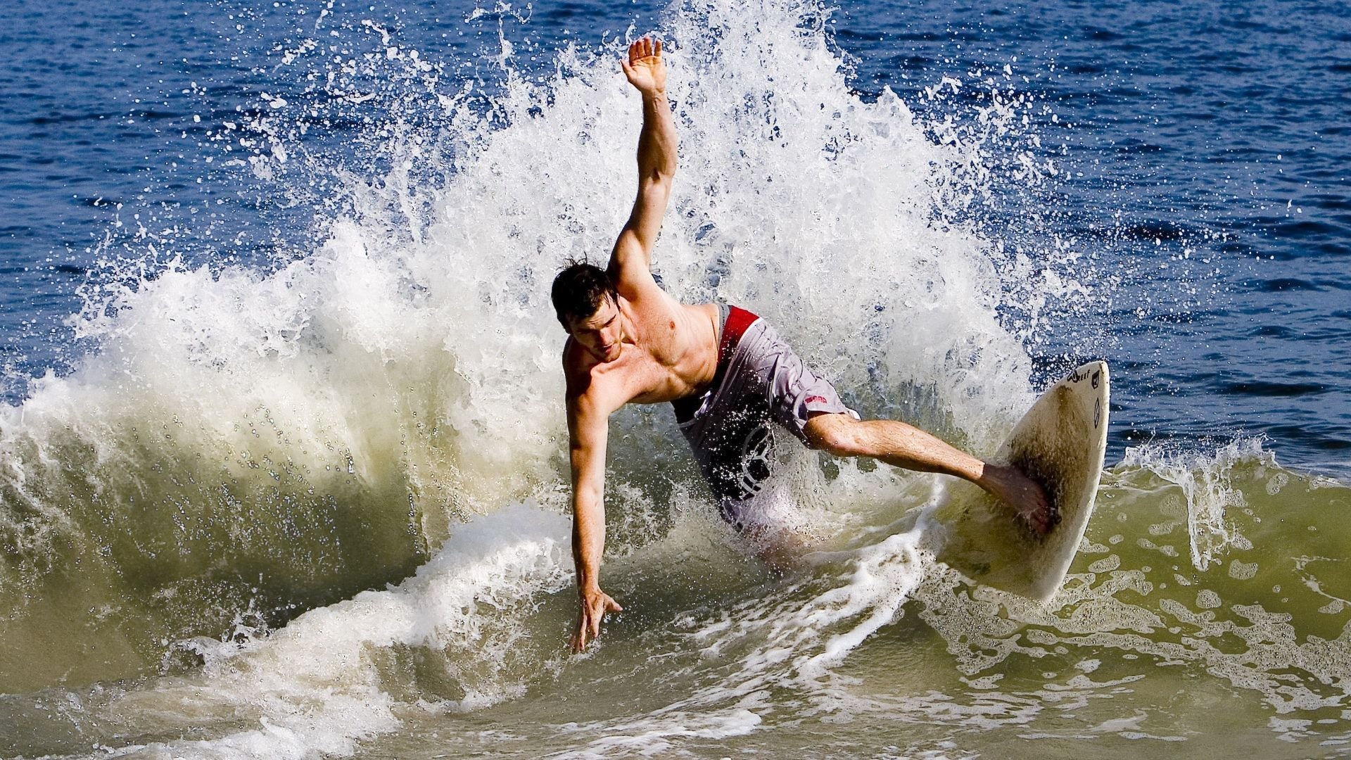 从雷克雅未克到科纳克里,布雷默一锤定音,几内亚足球书写逆袭新篇