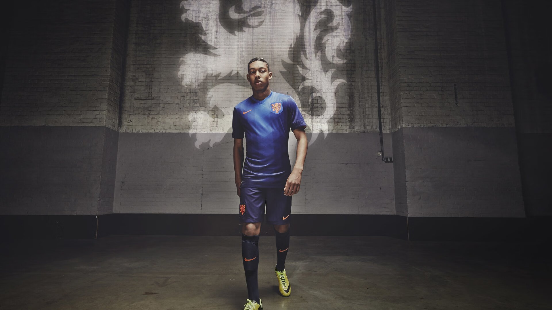 从圣西罗到世界杯，若日尼奥的进化之路与国际米兰的战术启示